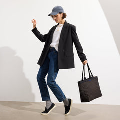 The Lightweight Zip Tote - Night Song