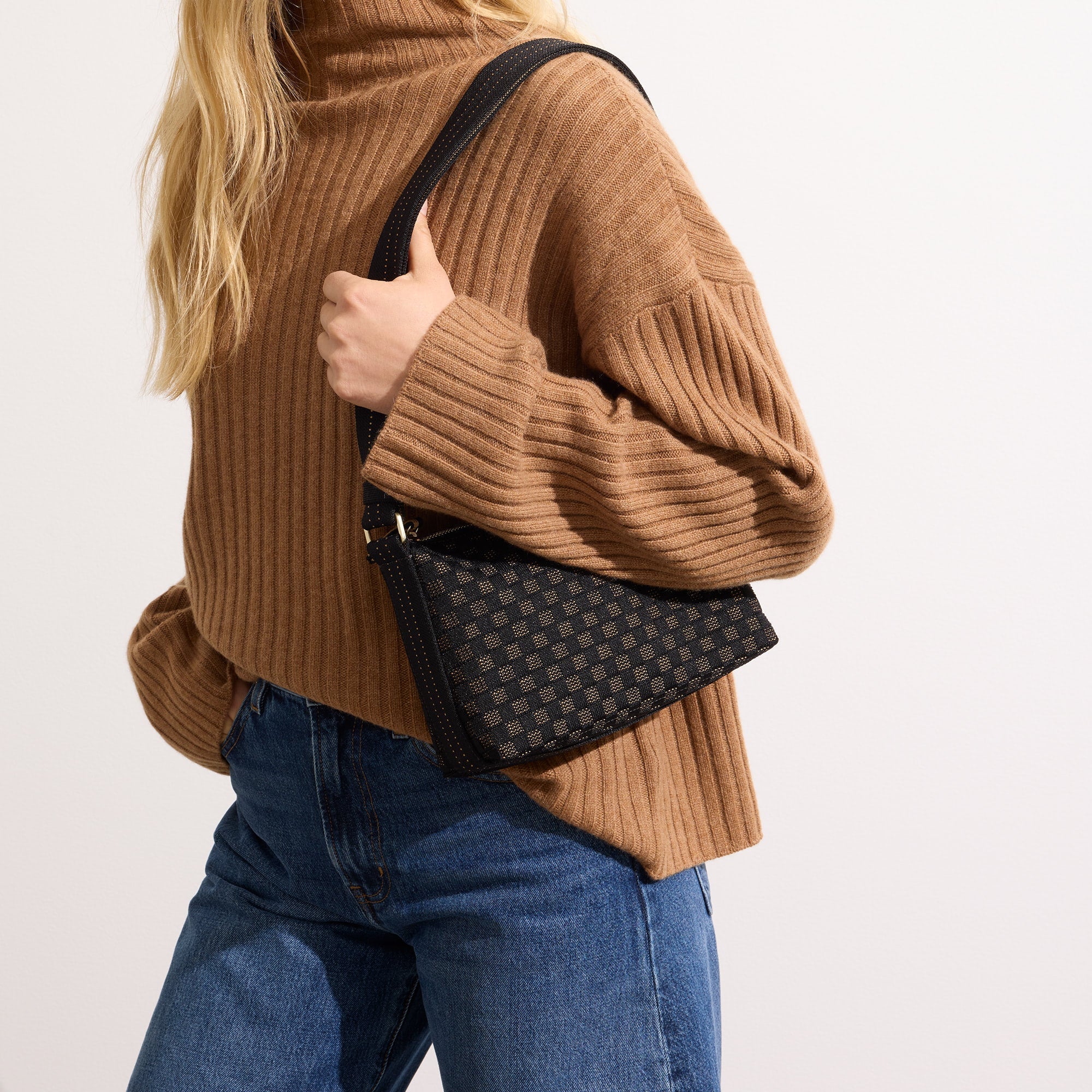 The Casual Crossbody - Night Song