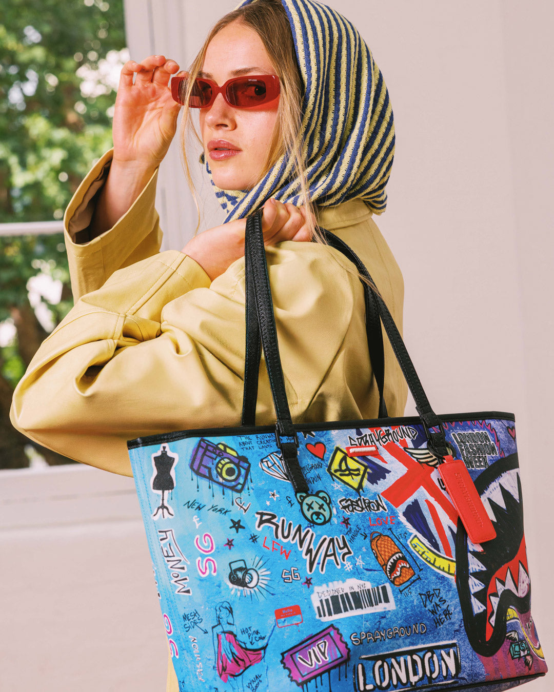 LONDON FASHION WEEK RUNWAY READY TOTE