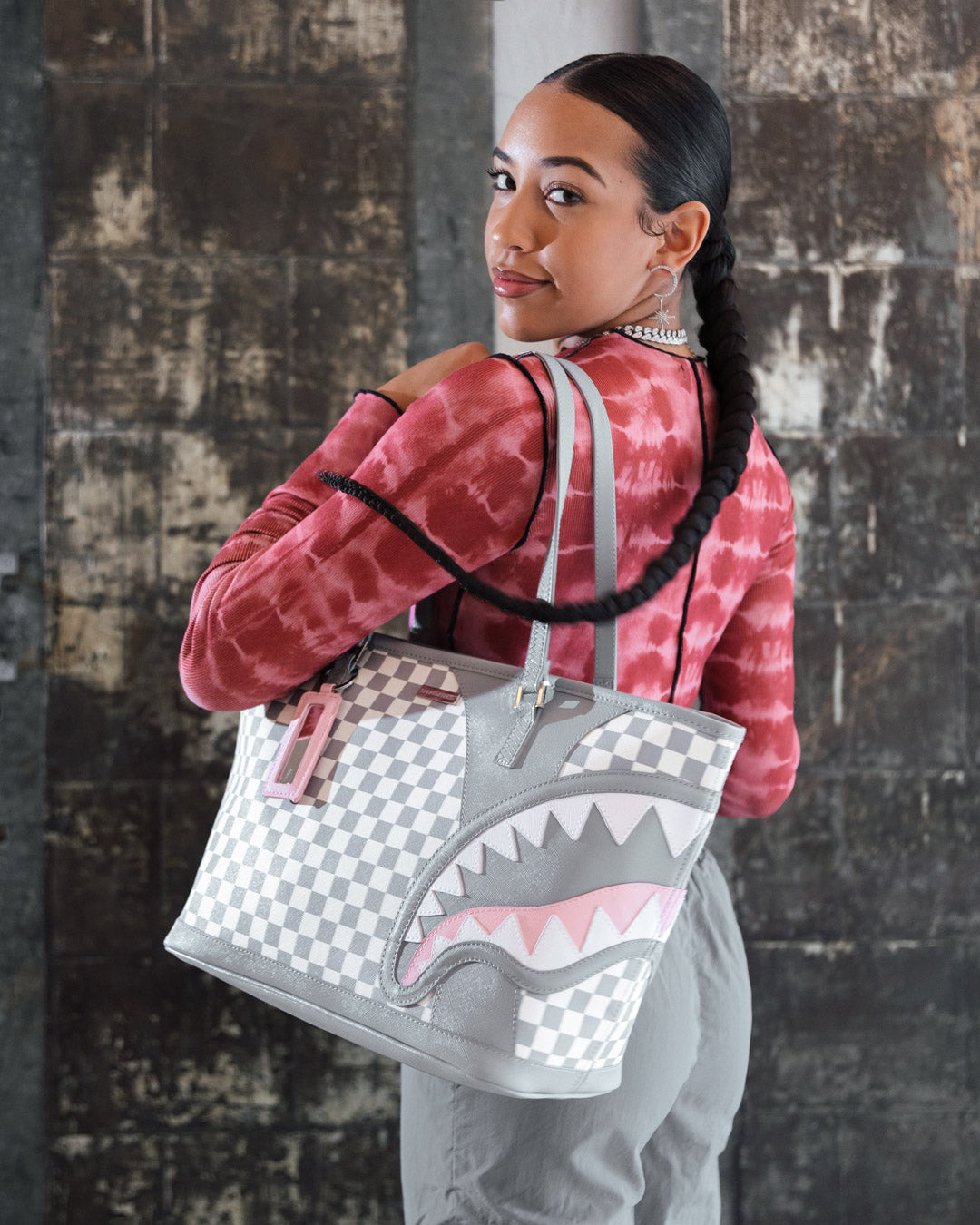AIR TO THE THRONE JETSET TOTE
